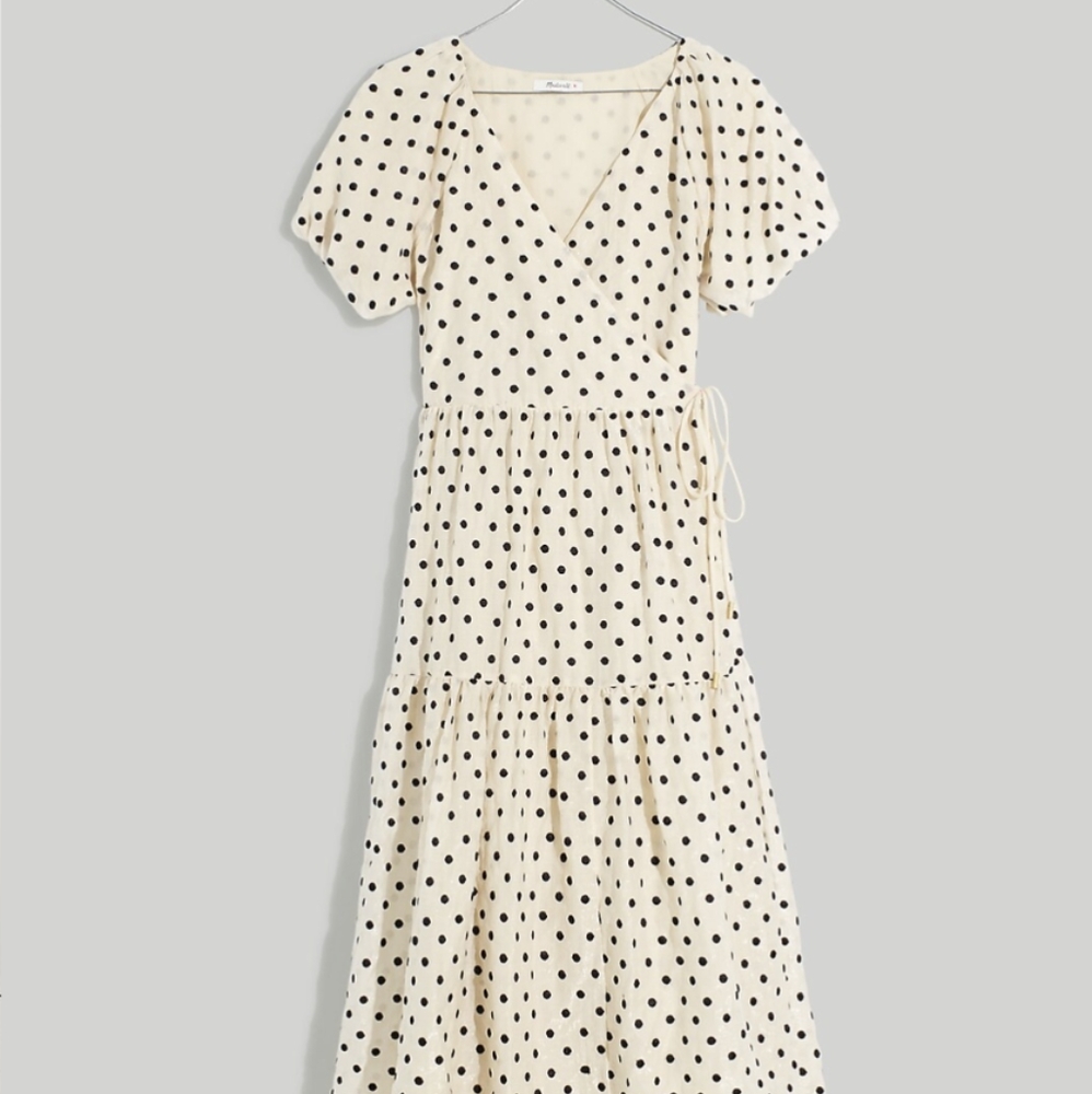 SOLD!!!! NWT Madewell Tiered Puff-Sleeve Midi Wrap Dress in Dot - Picture 2 of 2